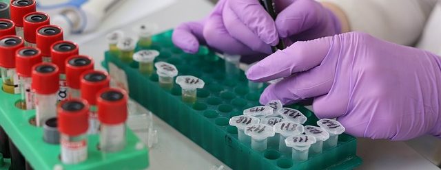 um laboratório de análises